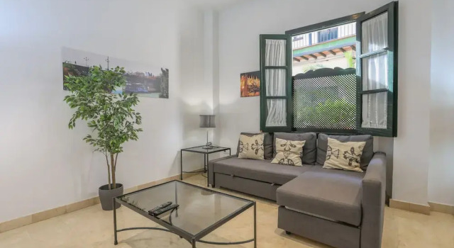 Апартаменты Patio De La Cartuja 4 Pax