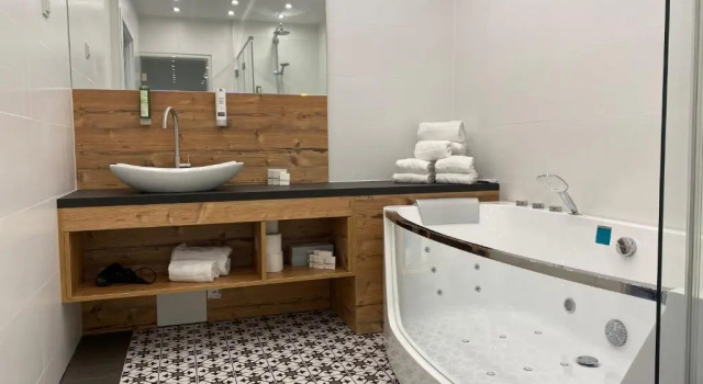 Люкс Hotelresort Klopeinersee