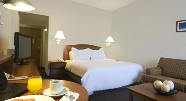 Номер Standard Fiesta Inn Torreon Galerias