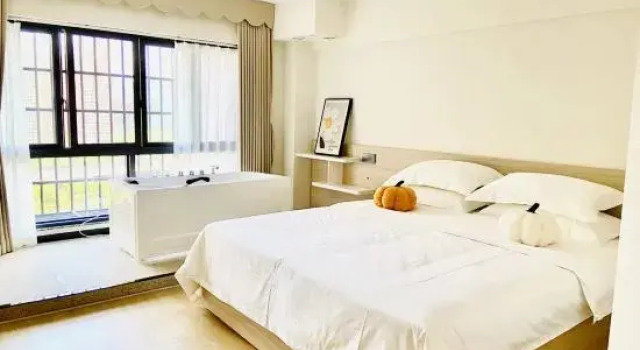 Jiehai · Life Parent Child Vacation Meisu (Xiapu High Speed Rail Station Store), Rezerwuj Hotel Hotele w Xiapu z parkingiem, Parking
