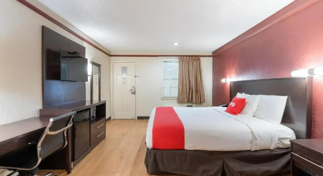 Номер Standard OYO Hotel Tulsa N Sheridan Rd & Airport