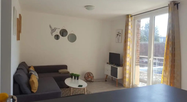 Апартаменты с балконом Home Appart