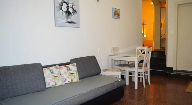 Studio apartment Negi, Prenota Appartamento Splitska 