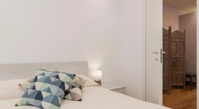 Milan Center Apartment Studio - Porta Romana, Забронировать Апартаменты/квартира Порта-Виттория Милан, рядом с Комплекс зданий Ротонда-делла-Безана