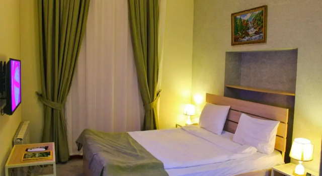 Antique Hotel (Антик), Забронировать Отель Отели в центре Баку, в центре