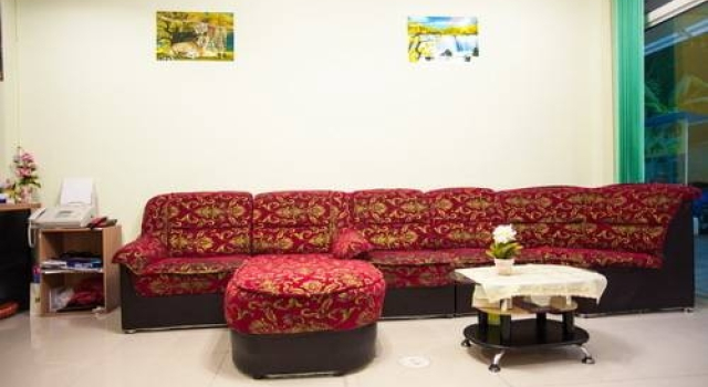 Baan Prasert Guesthouse, Забронировать Отель Карон Бич остров Пхукет