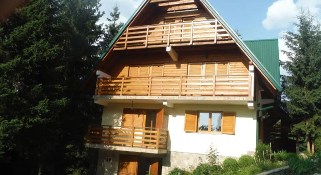 Коттедж Holiday Home Villa Snježina