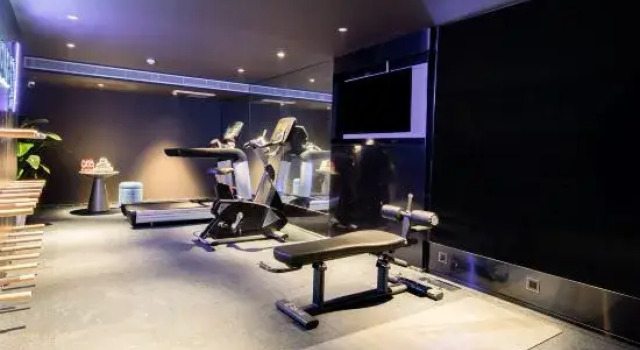 Echarm Plus Hotel (Haikou Friendship Sunshine City Evergreen Park Branch)