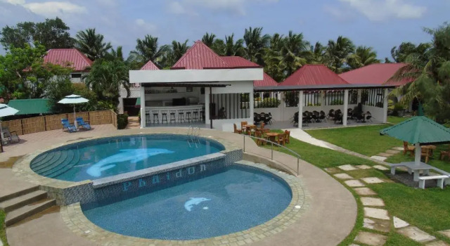 Double suite Vue piscine Phaidon Beach Resort
