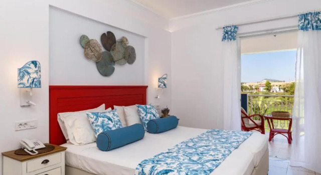 Полулюкс Hotel Sirocco - Adults Only
