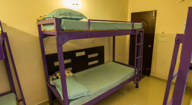 Vedanta Wake Up-Kumily Town Center