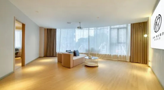 Люкс Wuyue · Yuxin Hotel ·Business Audio Visual Hotel 【Wuyue Plaza Branch near No.7 Middle School】