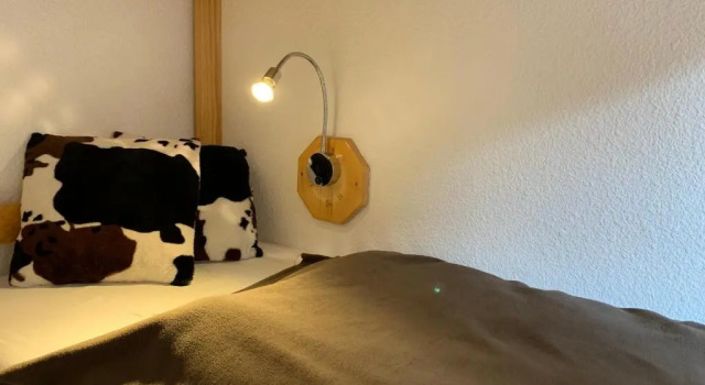 Vaujany Locations - Cochette II Apt 12, Prenota Appartamento Hotel a Alvernia con parcheggio, Parcheggio