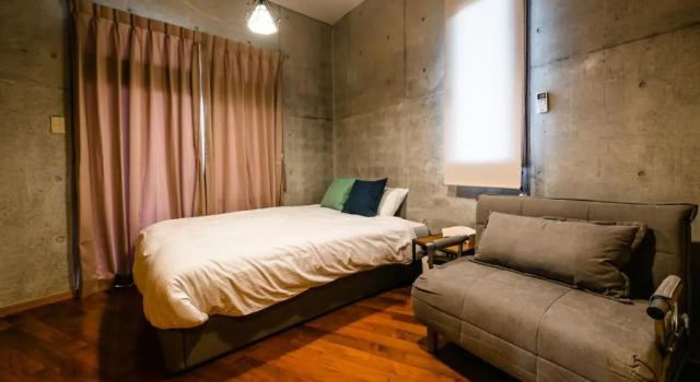 Pine House in Ginoza, Rezerwuj Hotel Hotele w Okinawa z parkingiem, Parking
