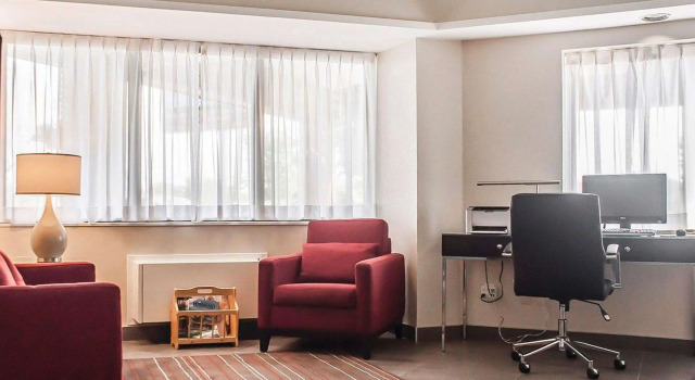 Comfort Inn Orillia, Rezervasyon Otel Orillia Simcoe County