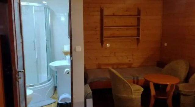 Widok, Boek Hotel Hotels in Subkarpaten met parkeren, Parkeren