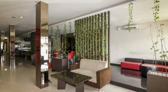 Hotel Bintang Lima, Book Hotel Hotels in Sumatra with Breakfast, Breakfasts