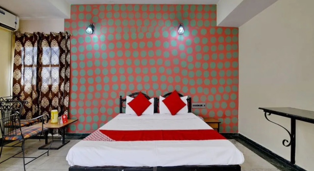OYO 13000 Hotel Utsav Residency