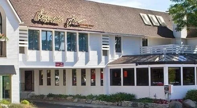 Edgewater Inn- Charlevoix, Book Lejlighedshotel Apart-hoteller i Charlevoix, Lejlighedshotel