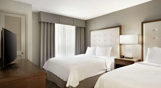 Люкс с 2 комнатами Homewood Suites by Hilton Portland Airport