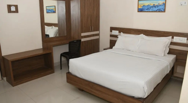 Номер Deluxe Vasantham Inn