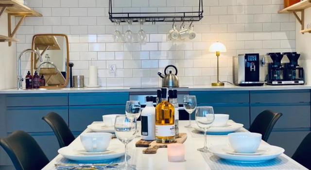 Люкс Easy Livin Apartment Hotel