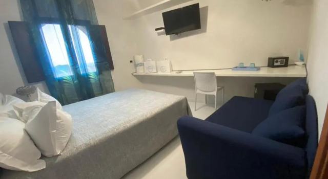 Camera doppia Standard con parziale vista mare Oldwell Hotel