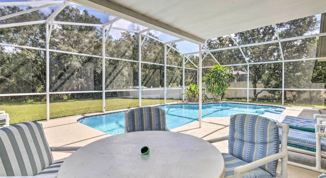 Коттедж с 4 комнатами < 5 Mi to Disney Parks: Spacious Home w/ Lanai