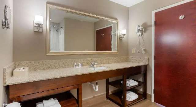Номер Standard Comfort Suites of Las Cruces I-25 North