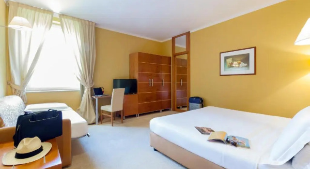 Трёхместный номер Standard Ibis Styles Bari Giovinazzo