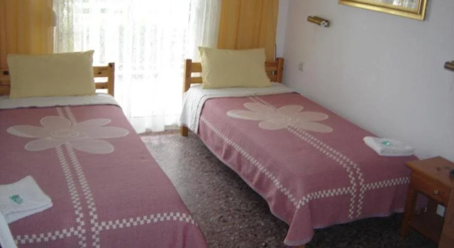 Hotel Angela, Prenota Hotel Asprovalta Macedonia