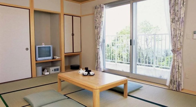 森林公園スイス村 風のがっこう京都, Book Hotel Ine Kyoto