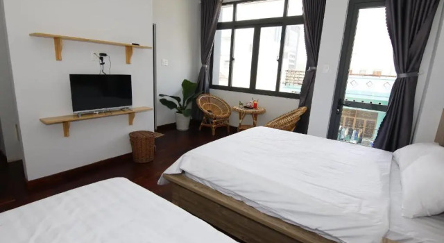 Трёхместный номер Standard с балконом 5 Elements Hotel