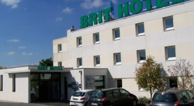 Номер Standard Brit Hotel Rennes Cesson