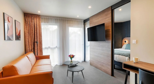 Апартаменты Comfort Résidence Meublée Bellini Vannes