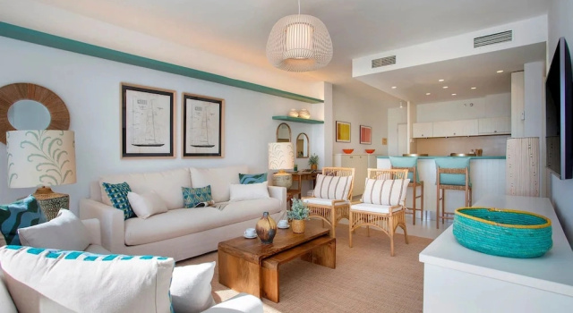 Beachfront Apartment in Puerto Banus Playa Rocio, Забронировать Апартаменты/квартира Марбелья Коста-дель-Соль, рядом с Пристань Пуэрто-Банус
