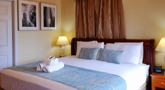 Rolson Hotel