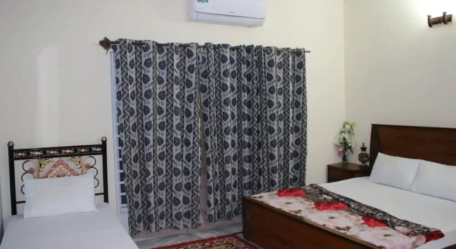 Люкс Zaib Guest House