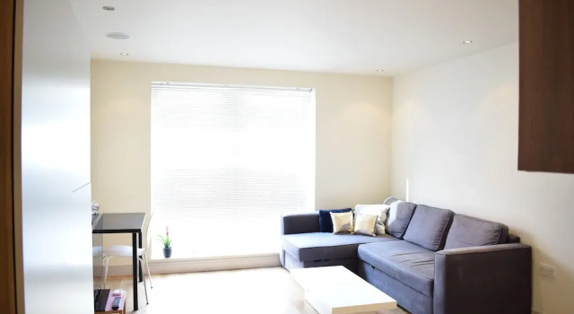 Modern Studio Apartment In Chelsea