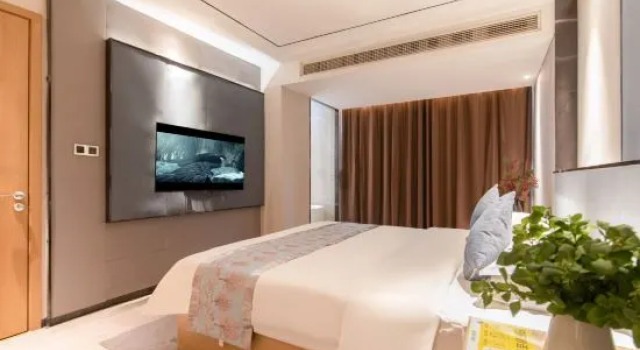 Люкс Business Huangchi Business Hotel