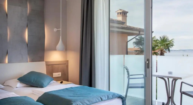Двухместный номер Standard с балконом Hotel Villa Olivo Resort 3S