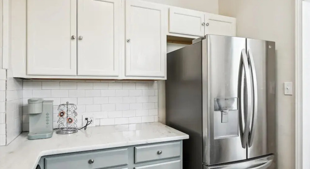 Коттедж Cove Cottage - 3 Bedroom w/Private Pool. Sleeps 6. Quiet Community, Close to Fishing Marinas. 3 Home by RedAwning