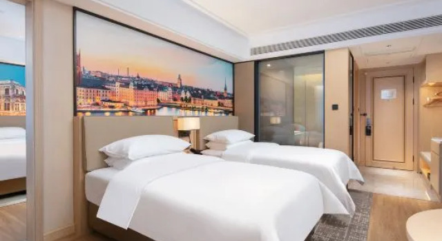 Люкс Deluxe Vienna International Hotel (Xi County Mingyang)