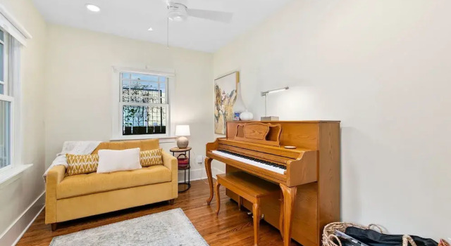 Maple Courtyard - Old Town w/ King Suite & Piano, Rezerwuj Hotel Hotele w Fort Collins z parkingiem, Parking