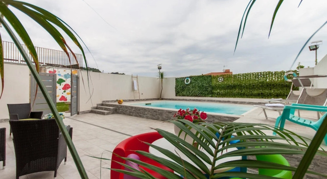 Villa Salemi With Pool, Book Villa Hotels in Sicily with Parking, Parking