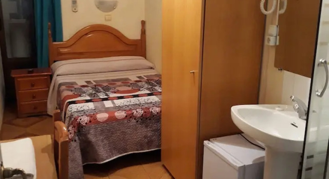 Номер Economy Hostal Fuentesol