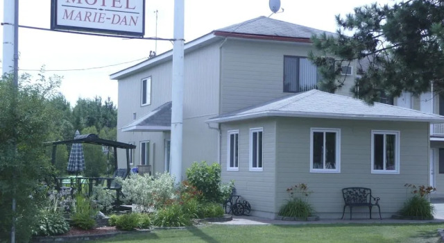 Motel Marie-Dan, Rezerwuj Motel Sainte-Eulalie Centre of Quebec
