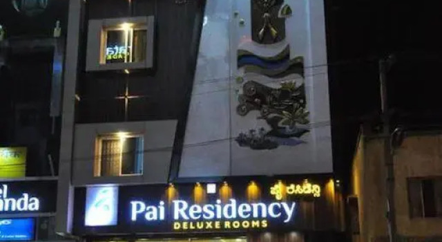 Pai Vaibhav Lodge, Rezervovat Hotel Hospet Bangalore