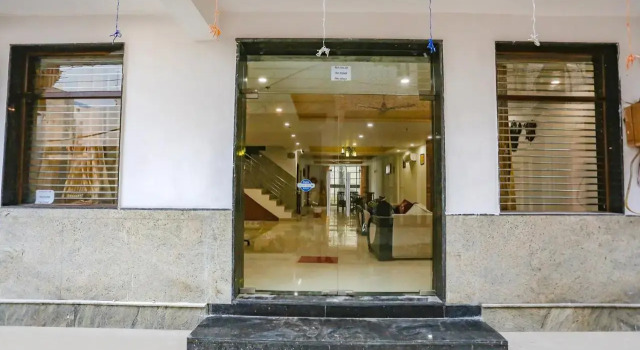 FabHotel Taj Residency, Забронировать Отель Отели Нью-Дели с завтраком, Завтраки