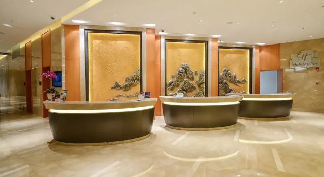 Shanghai Nanxiang Holiday Hotel, Buchen Sie Hotel Hotels in Shanghai mit Pool, Schwimmbad